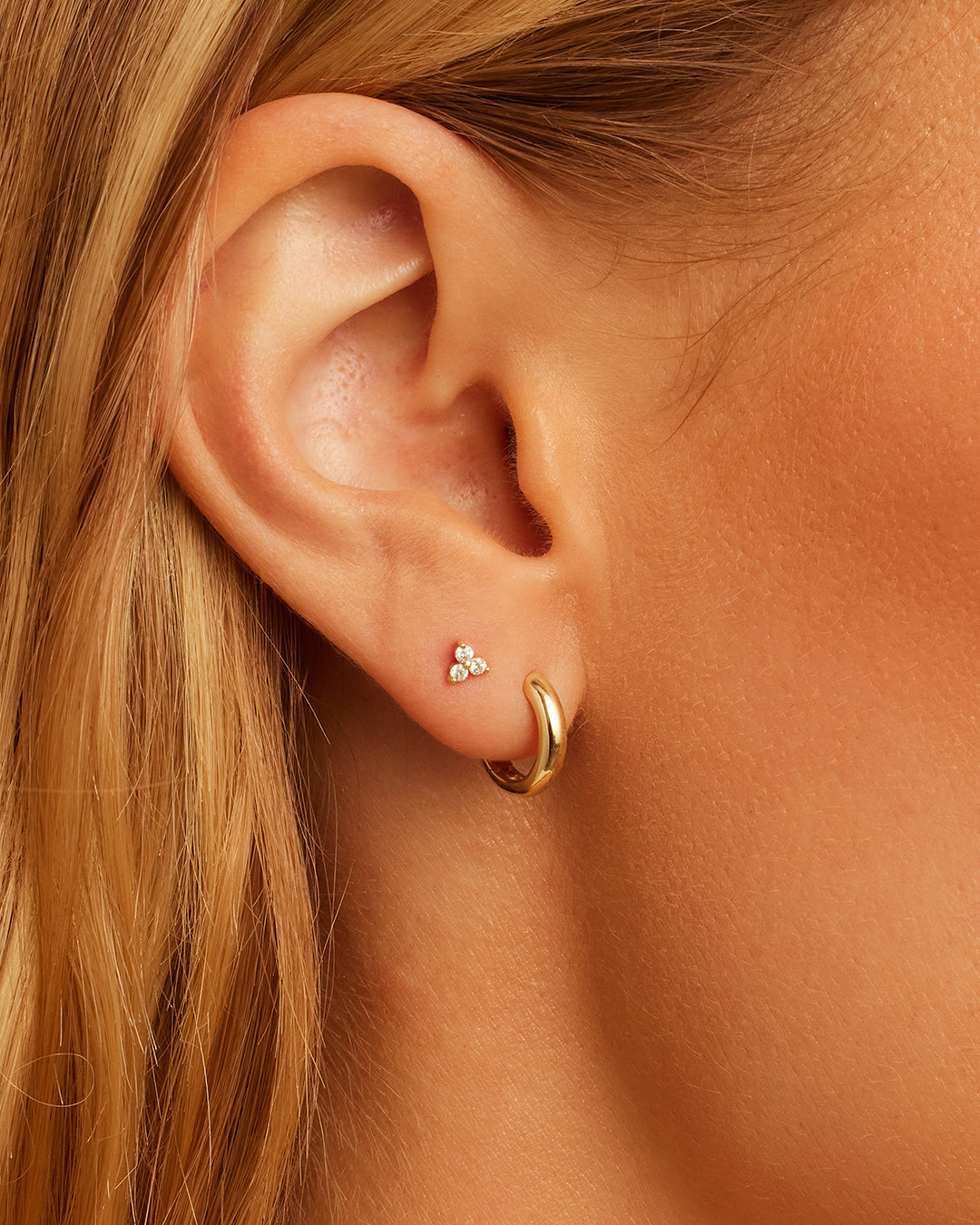 14K Gold Lou Helium Huggie || option::14K Solid Gold, 11mm